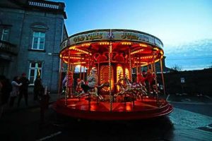 Ireland Vacatiosn Chrtmas Carousel