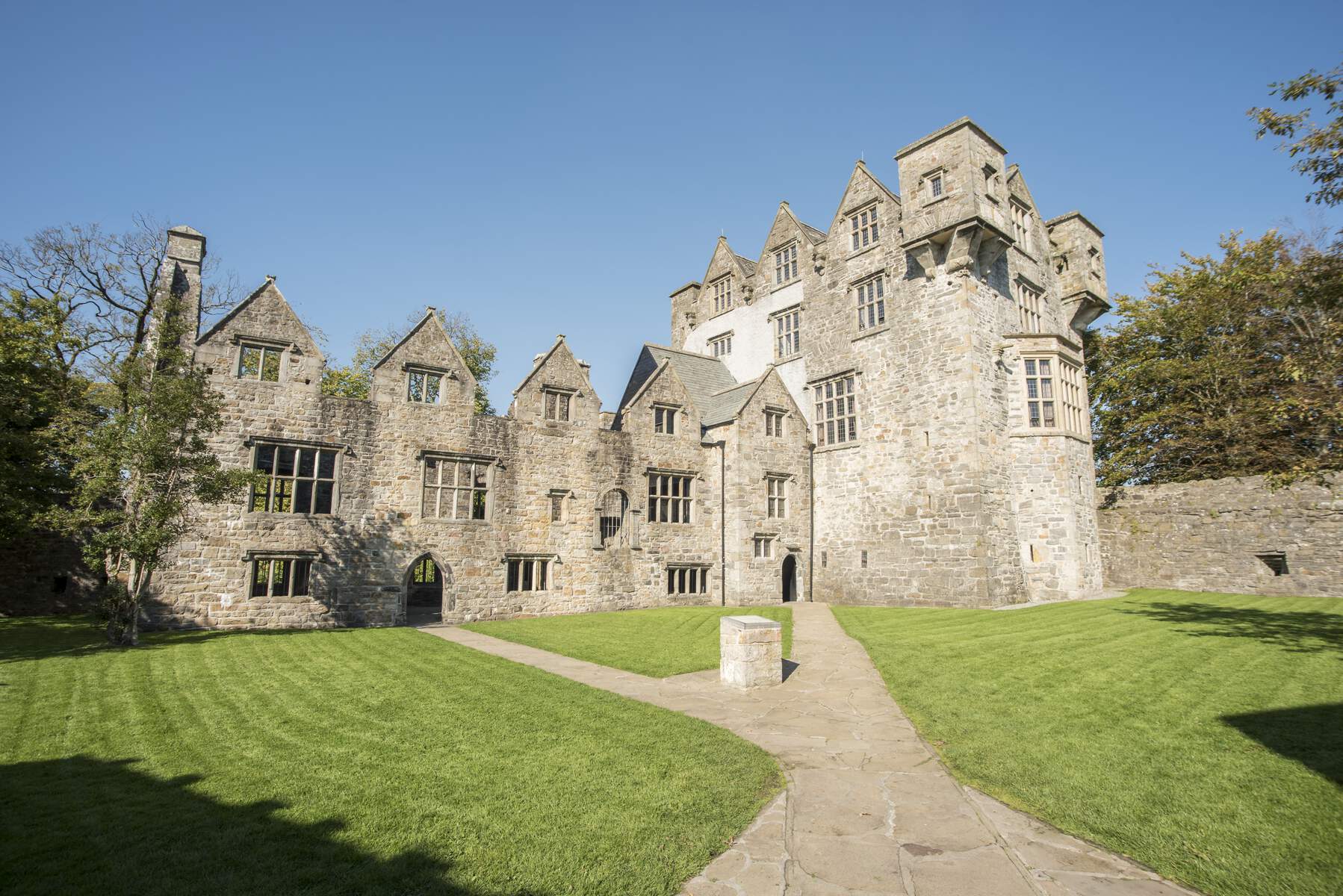What to See near Donegal